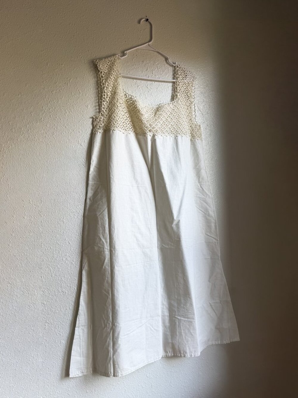 Antique 1920's Vintage Lace & Linen Dress - Picture 3 of 7